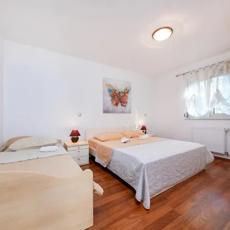Rea Apartmán Funtana